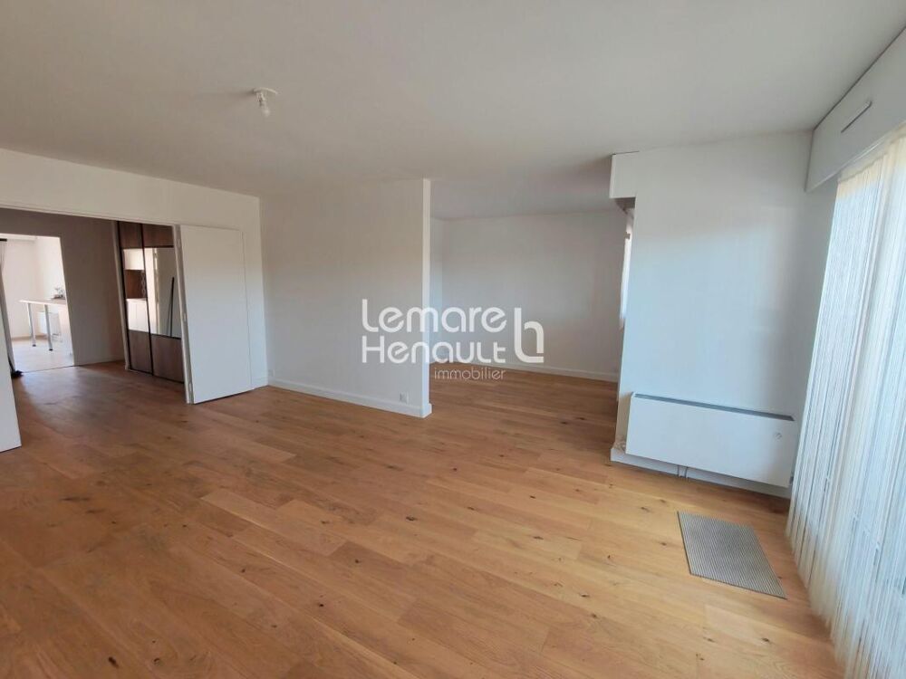 Location Appartement Dreux en Résidence, F4, 89.61 m², Terrasse, Parking, Cave Dreux