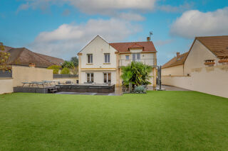  Maison � vendre 7 pi�ces 240 m�