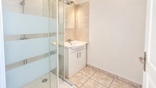  Appartement à louer 2 pièces 32 m²