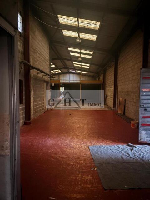 Entrepot+ habitation 860m2 Montreuil 1100000 93100 Montreuil