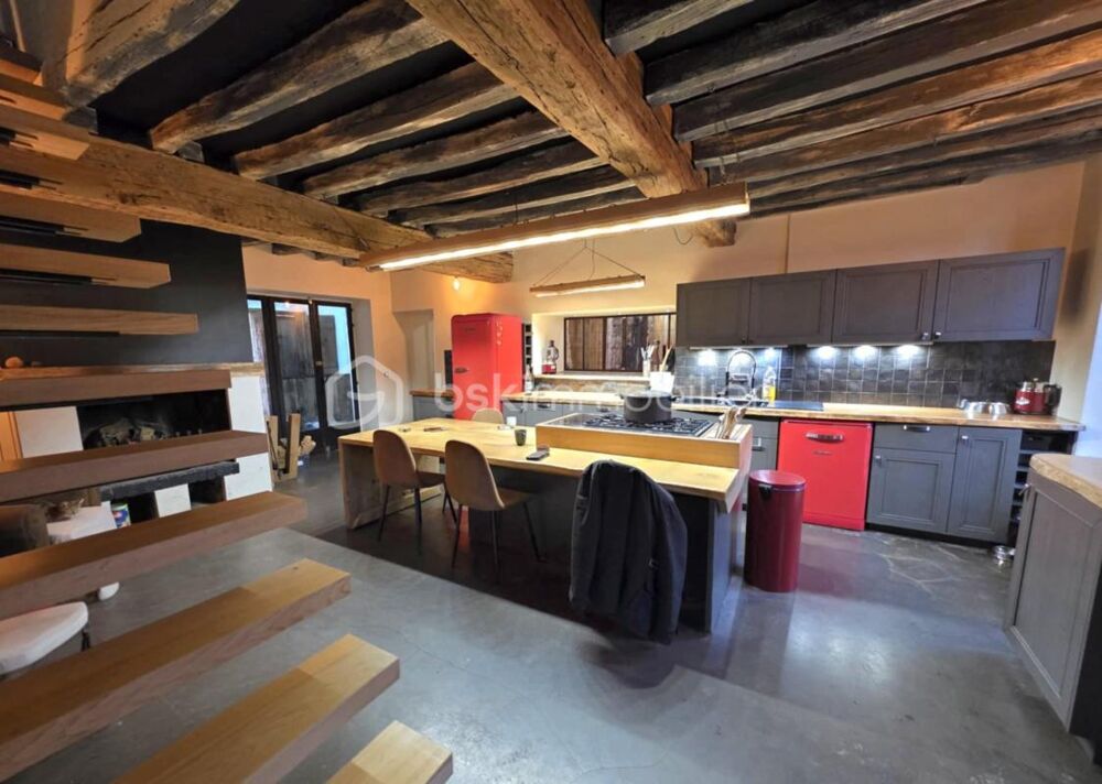 Superbe maison de campagne rénovée  189 m²  Piscine  Forêt dOthe