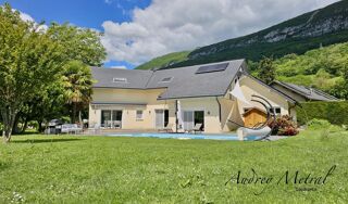  Villa à vendre 5 pièces 200 m²