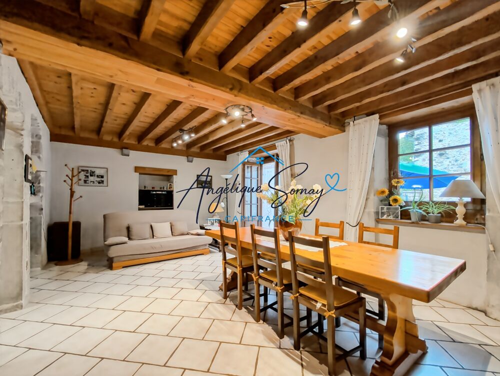 Vente Maison ? COUP DE CŒUR À BAUME-LES-MESSIEURS ! Maison mitoyenne en pierre rénovée, 5 chambres et beaux volumes Baume les messieurs