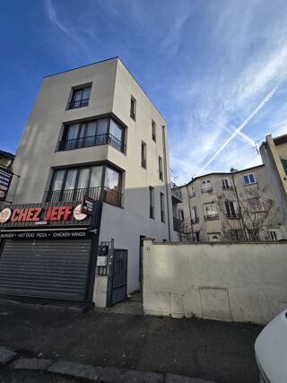  Immeuble à vendre 10 pièces 380 m²