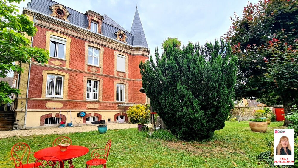 LOUVIERS 27400 hyper centre ville - Propriété de caractère de 240 m2 - 5 chambres + une maison d'amis de 75 m2 rénovée sur 1.200