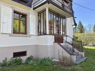  Propri�t�/ch�teau � vendre 6 pi�ces 127 m�