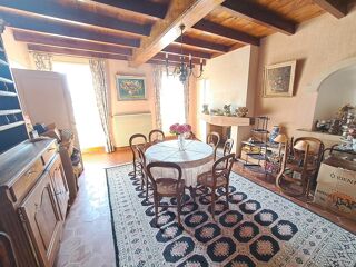  Propriété/château à vendre 10 pièces 318 m²