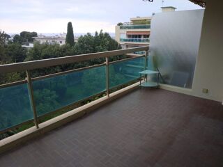  Appartement à louer 3 pièces 75 m²