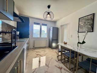  Maison � vendre 7 pi�ces 145 m�