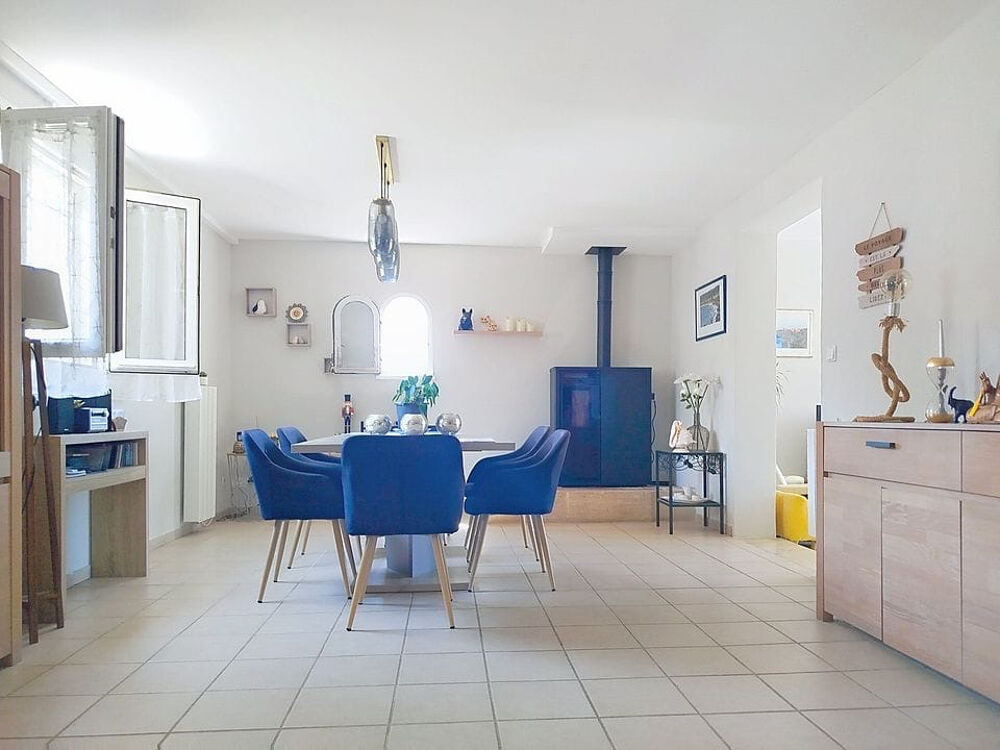 Maison Regusse 5 pièce(s) 100 m2 avec piscine
