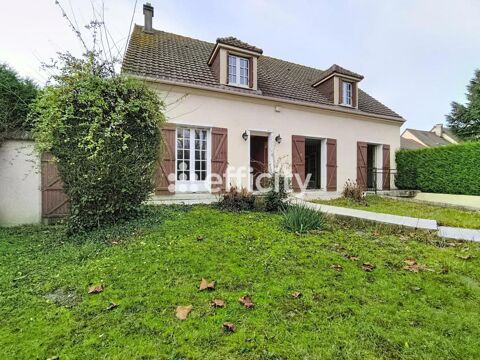   Maison Maison - 9 pi�ce(s) - 156 m�