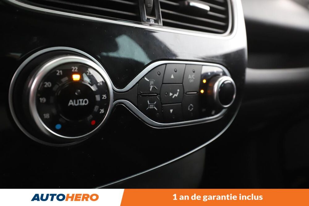 Clio 1.5 dCi Energy Intens 110 ch 2017 occasion 92130 Issy-les-Moulineaux