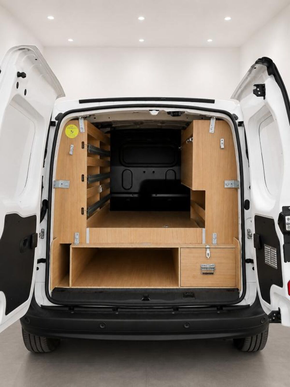 Kangoo Express 1&deg; Main / 1.5L B DCI 95cv Pack EXTRA R-LINK GRAND VOMUME L2 2020 occasion 60430 Abbecourt