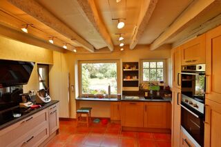  Propri�t�/ch�teau � vendre 6 pi�ces 154 m�