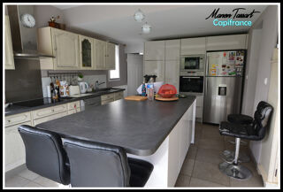  Maison à vendre 6 pièces 185 m²