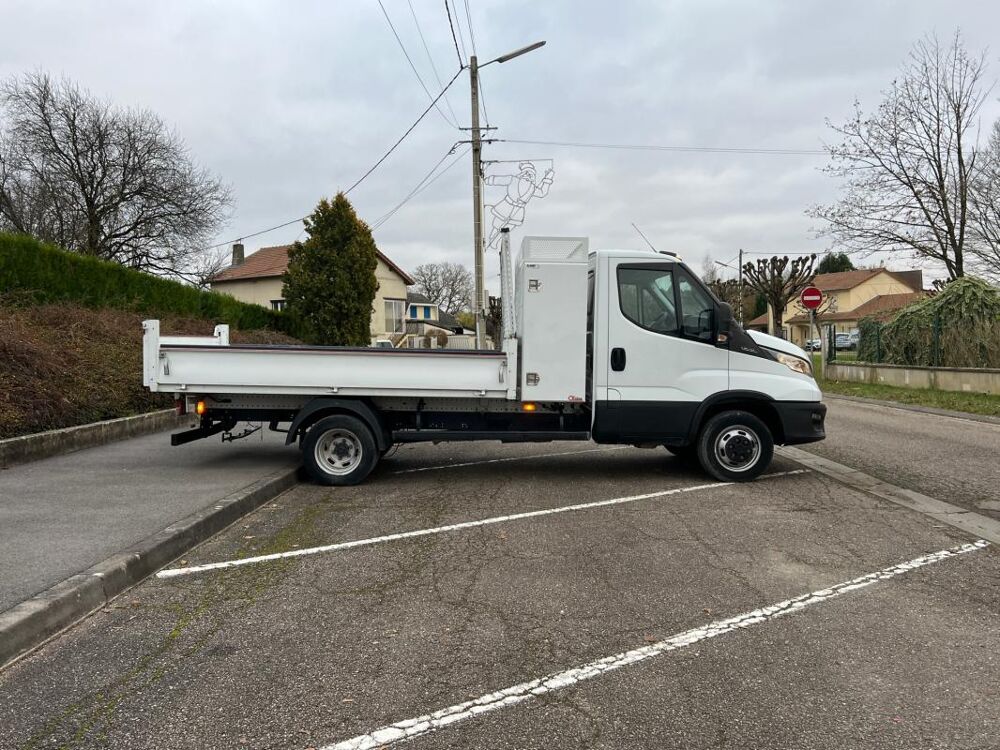 Daily III 35S14H 3750 2.3 136 BENNE ALU JPM 2021 occasion 55800 Contrisson
