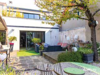  Maison  vendre 7 pices 190 m