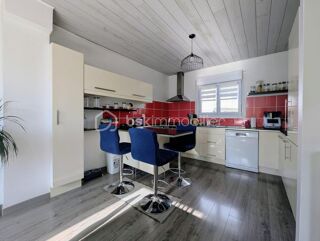  Duplex/triplex � vendre 6 pi�ces 103 m�