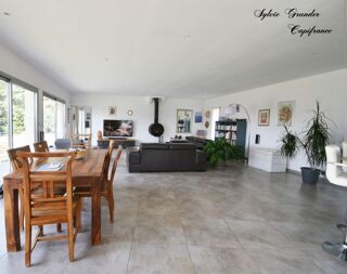 Maison � vendre 5 pi�ces 180 m�