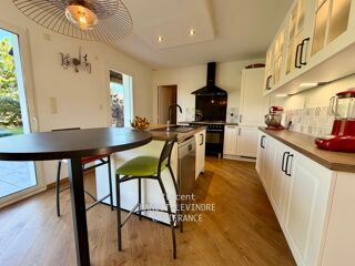  Maison à vendre 7 pièces 142 m²