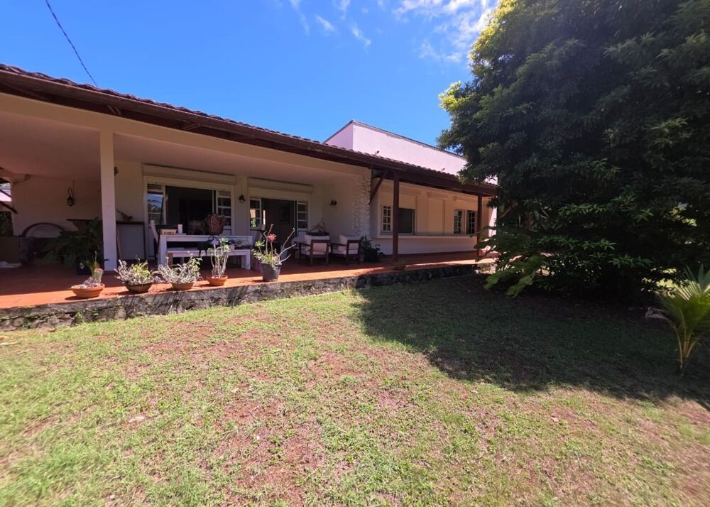 Vente Maison Très belle propriété VUE MER avec dépendances et piscine PETIT BOURG (971) Petit bourg