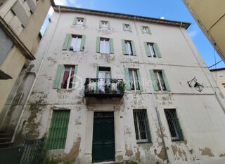  Immeuble � vendre 15 + pi�ces 255 m�