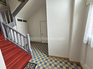  Maison à vendre 11 pièces 219 m²