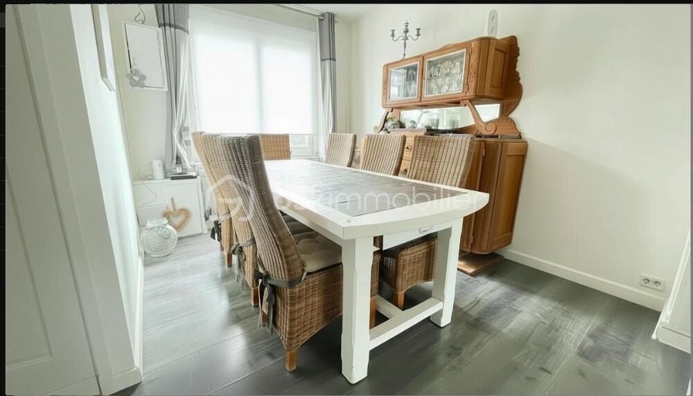 COMINES  MAISON DE VILLE  3 CHAMBRES + BUREAU  EXTÉRIEUR