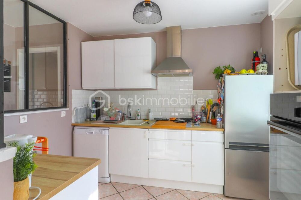 Vente Maison Pavillon familial 93 m² – 3 chambres – Jardin 500 m² – Garage – La Ferté-Alais La ferte alais