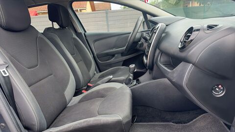 Clio 1.5 dCi 90 EDC6 Intens - Automatique 2018 occasion 38490 Aoste