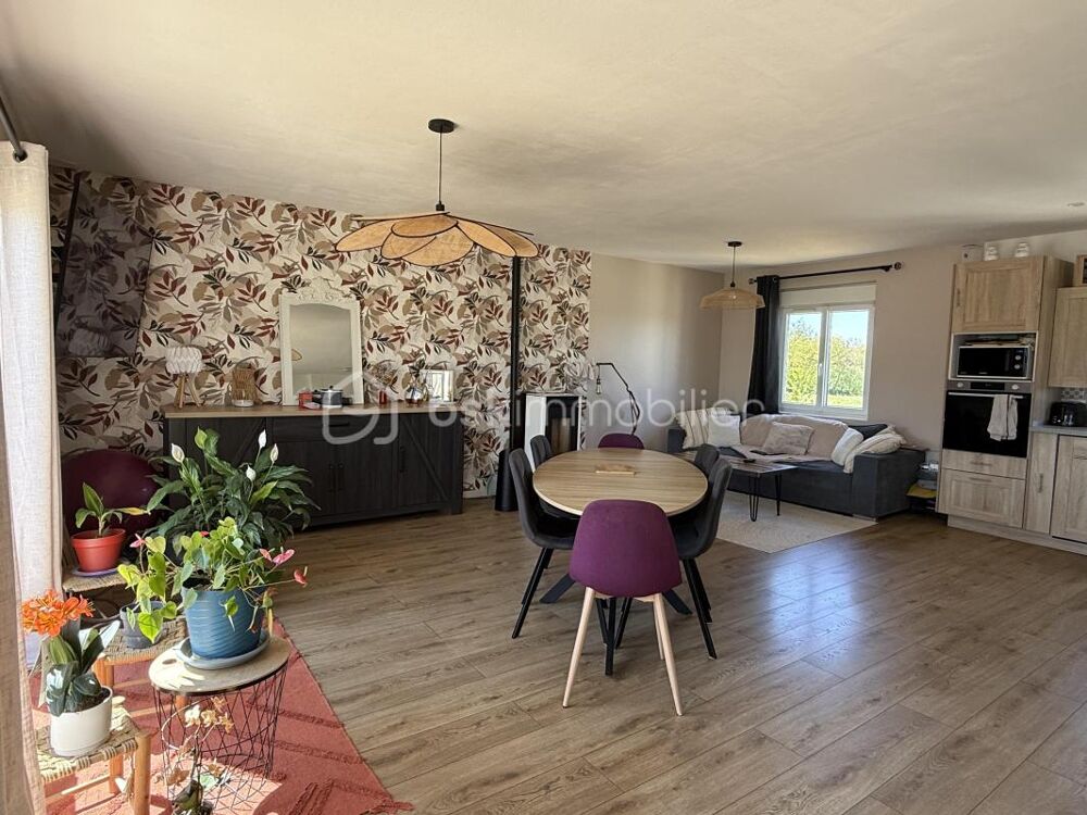 Maison rénové avec prestations de qualité  Parcelle de 1 640 m²