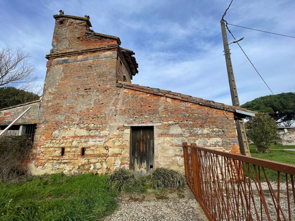 Vente Terrain Terrain Montjoire 2252 m2 Montjoire