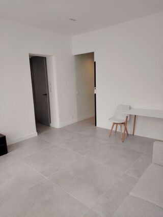  Appartement à louer 2 pièces 40 m²