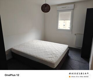  Appartement à louer 4 pièces 80 m²