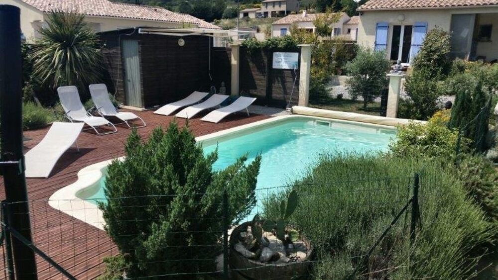 Vente Villa Dpt Aude (11),  vendre proche de LAGRASSE deux maisons de plaine-pied 65m2 environ chacune terrain 1683m2, piscine Lagrasse