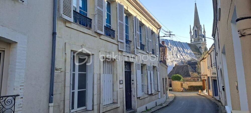 Grande maison de caractère au coeur de Mondoubleau
