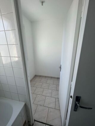  Appartement à louer 2 pièces 52 m²