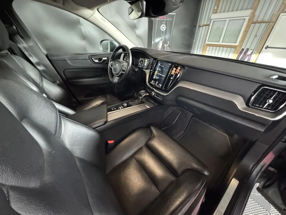 XC60 Inscription AWD Diesel 2017 occasion 56120 Les Forges De Lanouee
