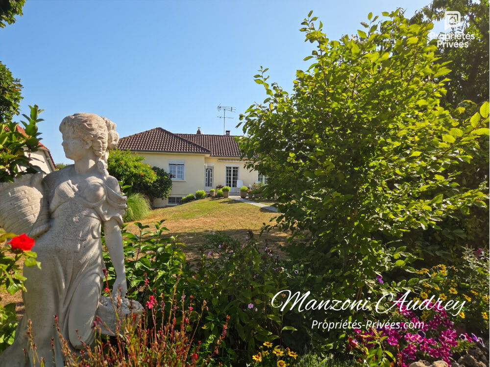 Maison Saint Lye 6 pièce(s) 108.6 m2