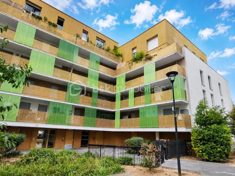 Vente Appartement ROMAINVILLE – T2 de 44,20 m² AVEC TERRASSE – MÉTRO LIGNE 11 À 5 MIN À PIED Romainville