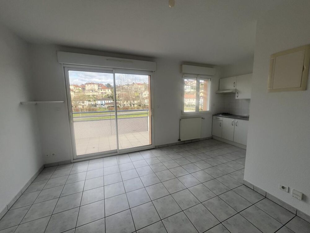 Location Appartement A LOUER T2 AVEC PETITE TERRASSE SUR LE TOUR DE VILLE Villefranche de rouergue