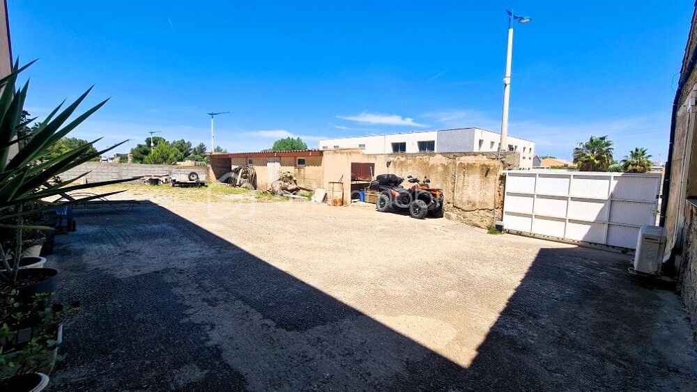Vente Parking/Garage Hangard- Tennis- Club house- Cabanon- Terrain- Port la nouvelle Port la nouvelle
