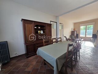  Maison  vendre 9 pices 165 m