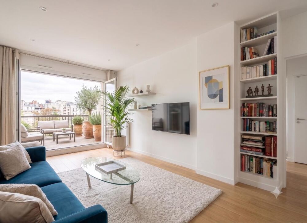 Vente Appartement T2 + Balcon +  Proche Métro Ligne 13 et Commerces Clichy