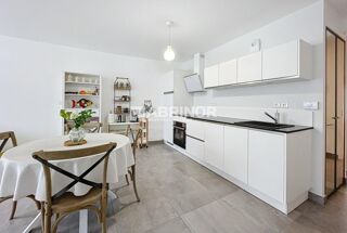  Appartement � vendre 4 pi�ces 80 m�