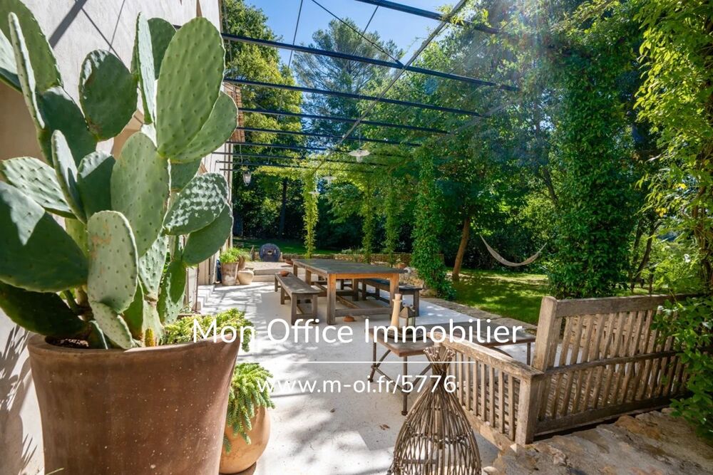 à vendre  Propriété/château Aix-en-Provence (13100)