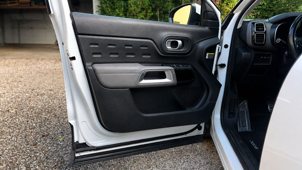 C5 aircross 1.5 BlueHDi 130 EAT8 Business 2020 occasion 47600 Nerac