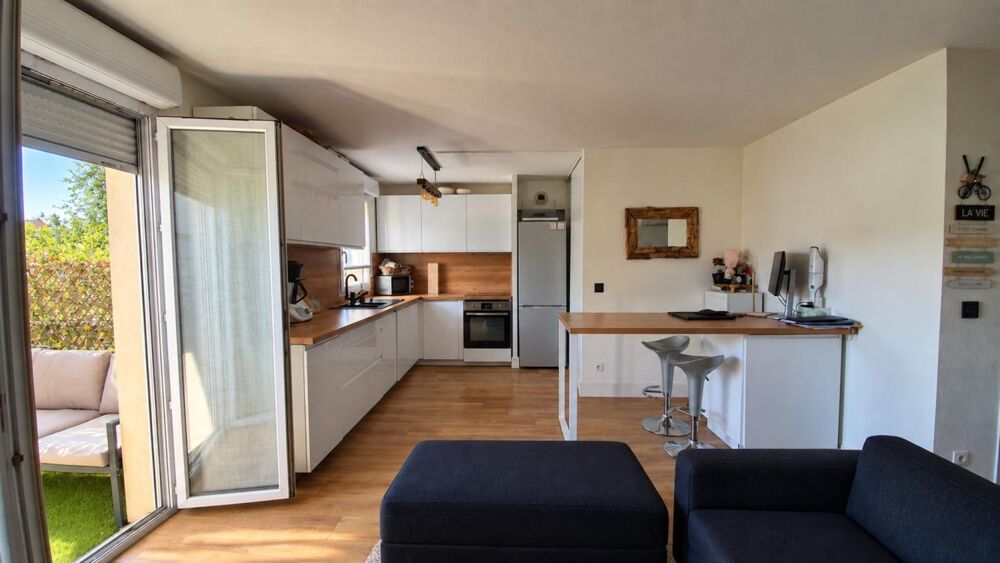 Vente Appartement BEL APPARTEMENT T2 RENOVE AVEC TERRASSE Lattes