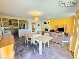  Maison à vendre 10 pièces 233 m²