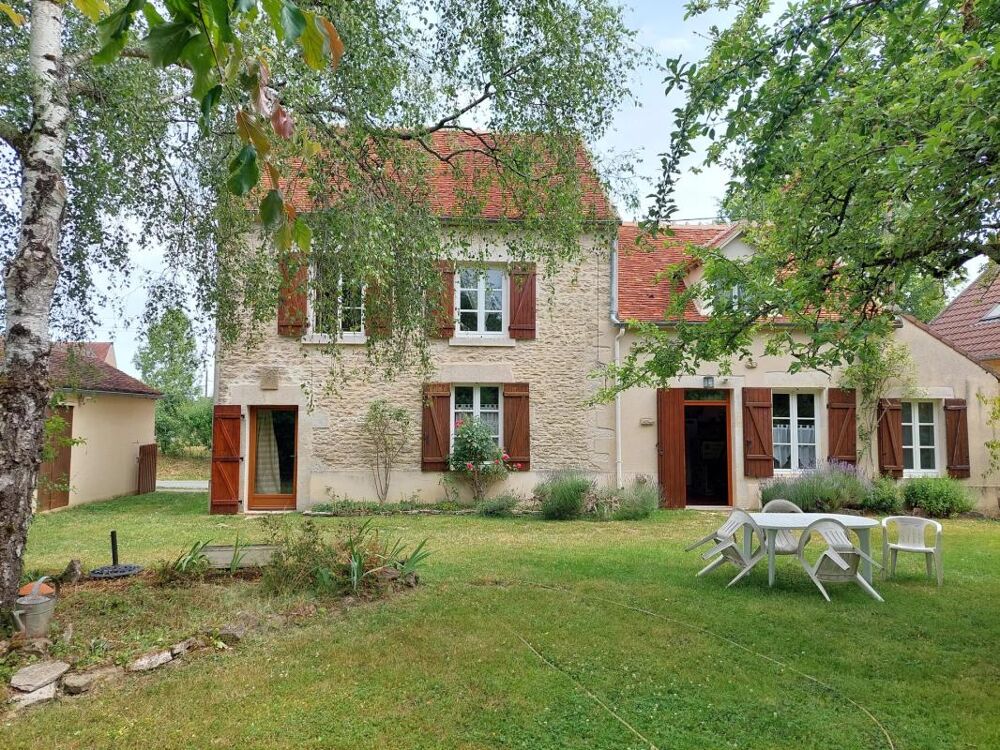 Maison 6 pièces 106 m² · à Corvol L Orgueilleux · 106 m² · 165 000 €